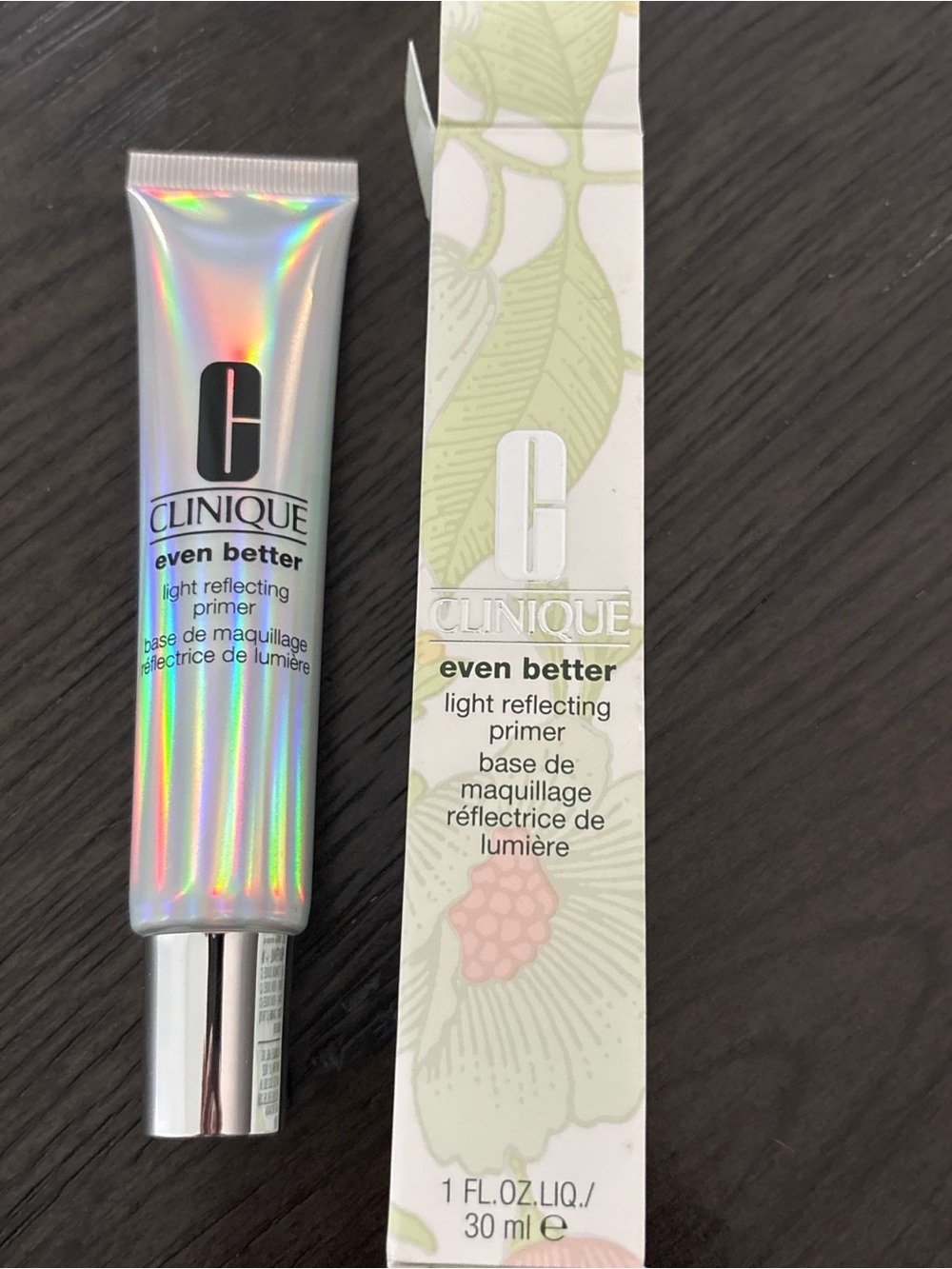 Clinique Even Better Light Reflecting Primer — Iridescent White